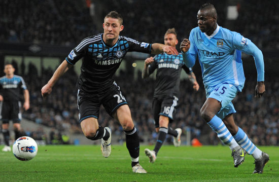 塔图姆扛起 塔图姆扛起